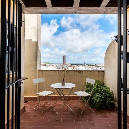 Holi-Rent Apartamento Resitur セビリア エクステリア 写真