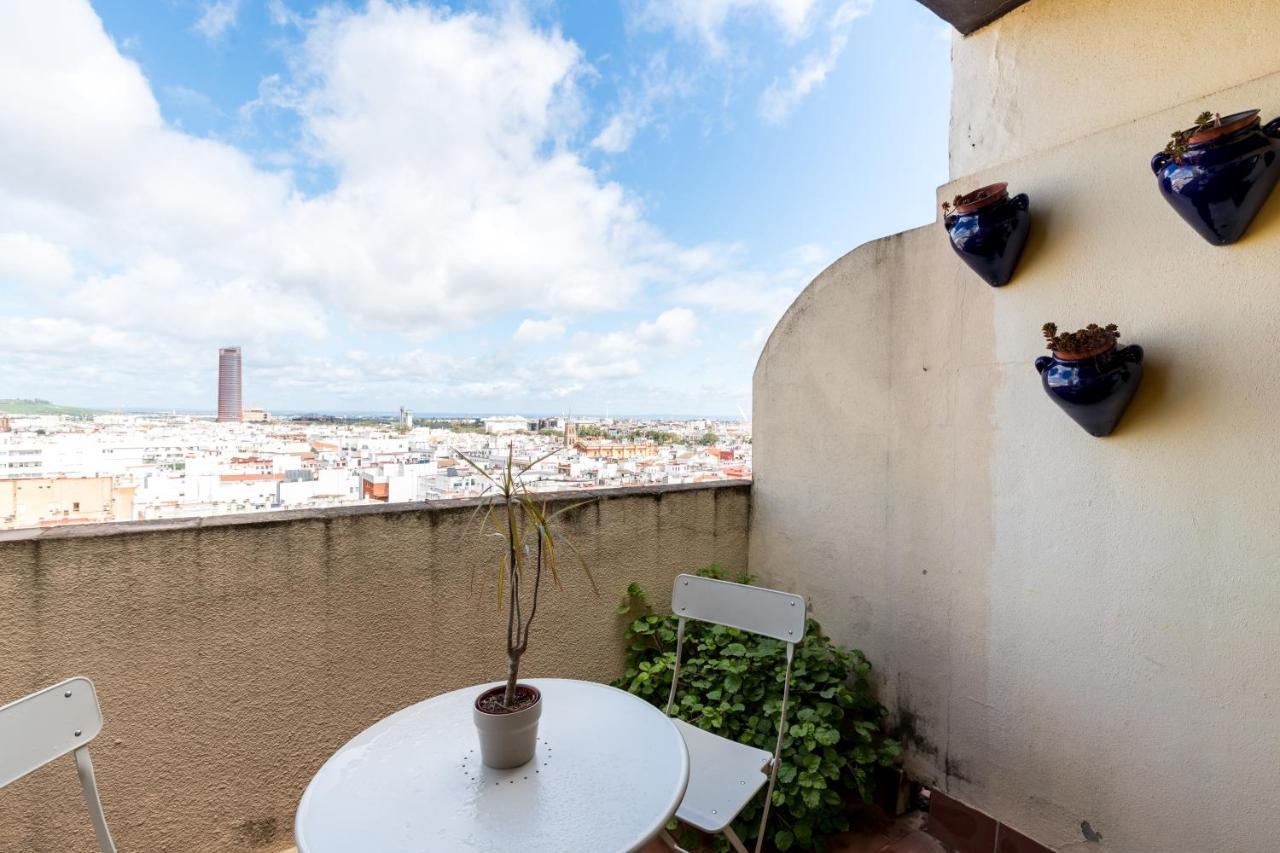 Holi-Rent Apartamento Resitur セビリア エクステリア 写真