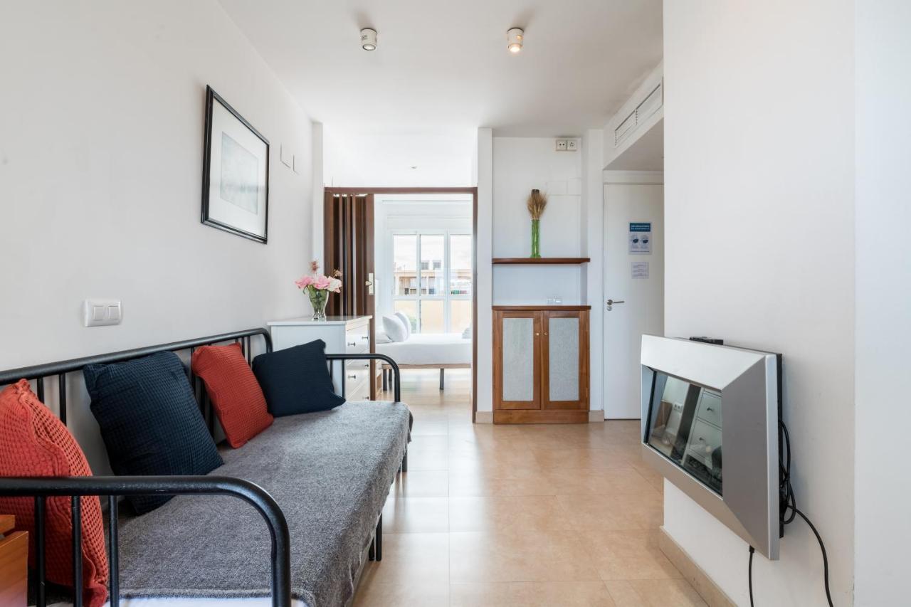 Holi-Rent Apartamento Resitur セビリア エクステリア 写真