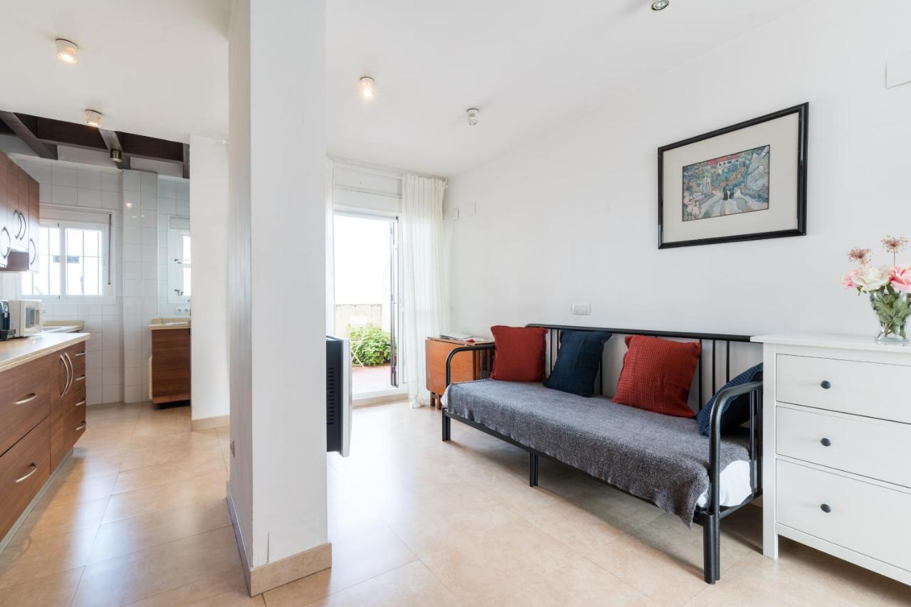 Holi-Rent Apartamento Resitur セビリア エクステリア 写真