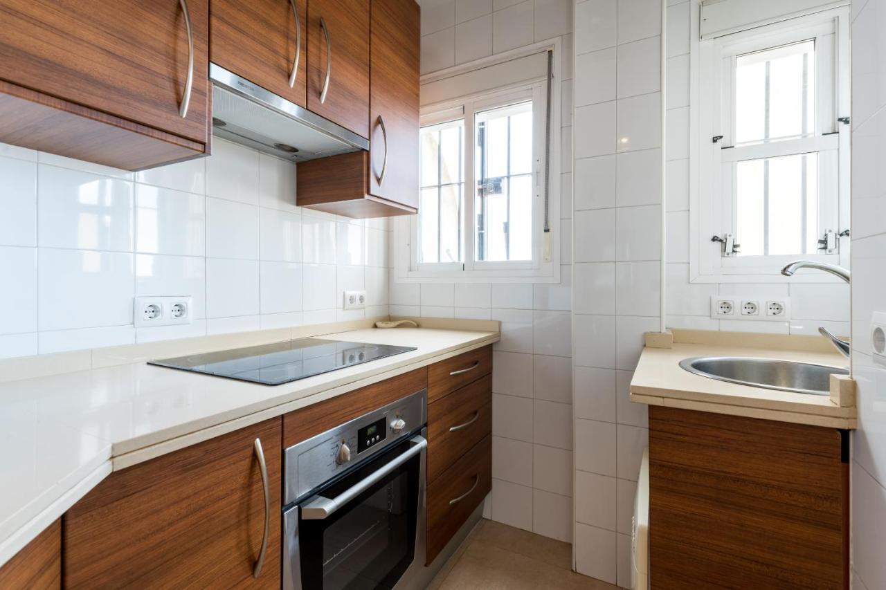 Holi-Rent Apartamento Resitur セビリア エクステリア 写真